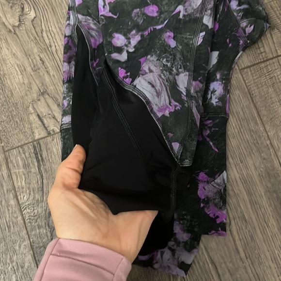 Lululemon align leggings! Great condition. - Picture 5 of 5